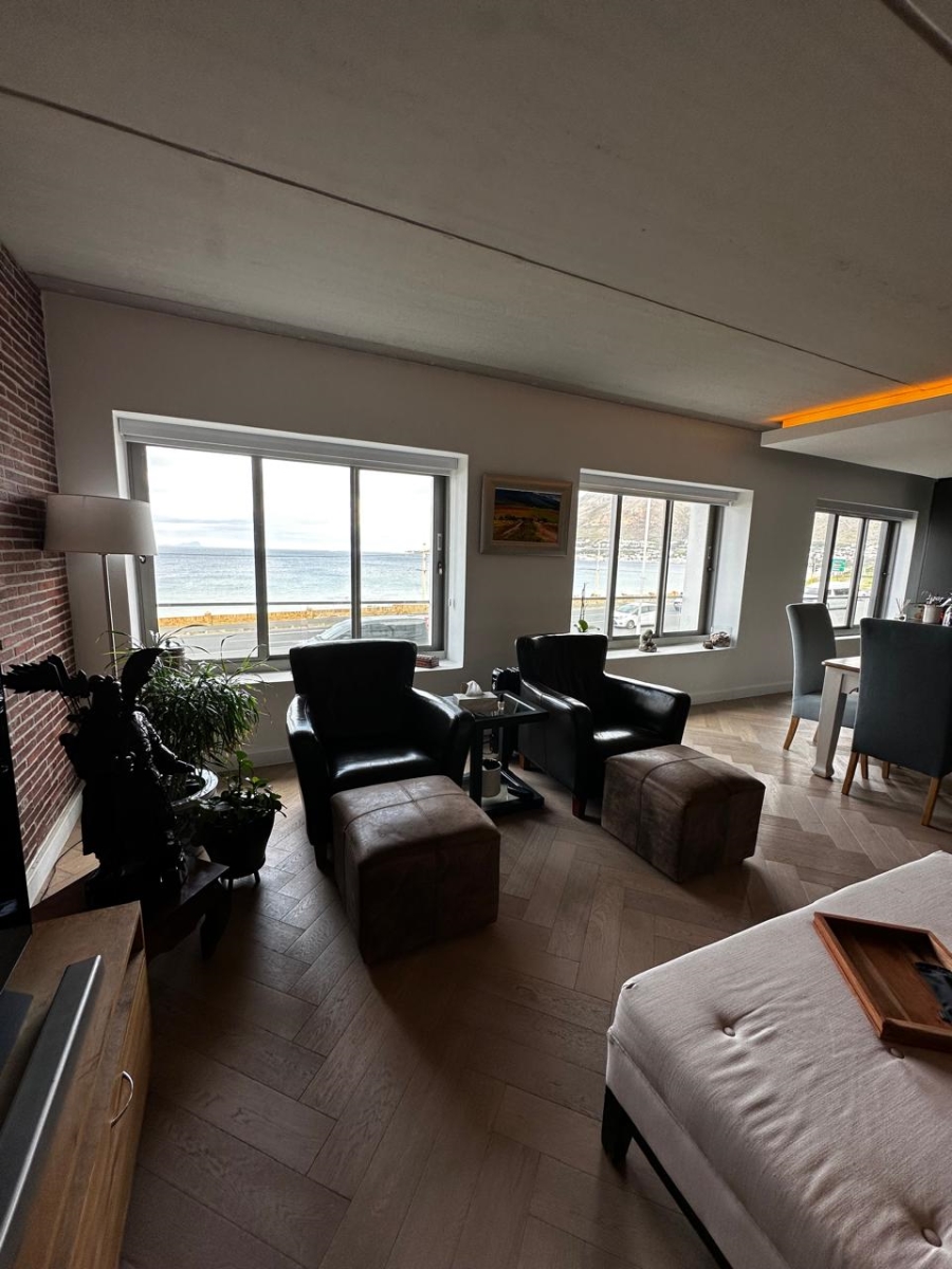 To Let 2 Bedroom Property for Rent in Simons Town Western Cape
